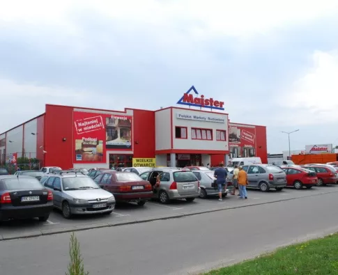 RCMB - warehouse and shopping centre in Krosno